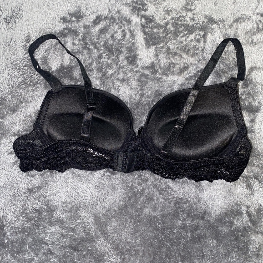 Bra 34B - Picture 2 of 3